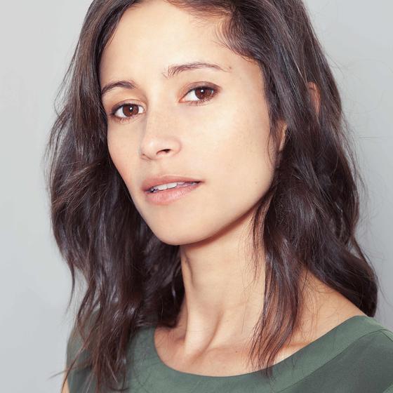 Yelland_photo_sq_0 Devon Sinclair's Headshot